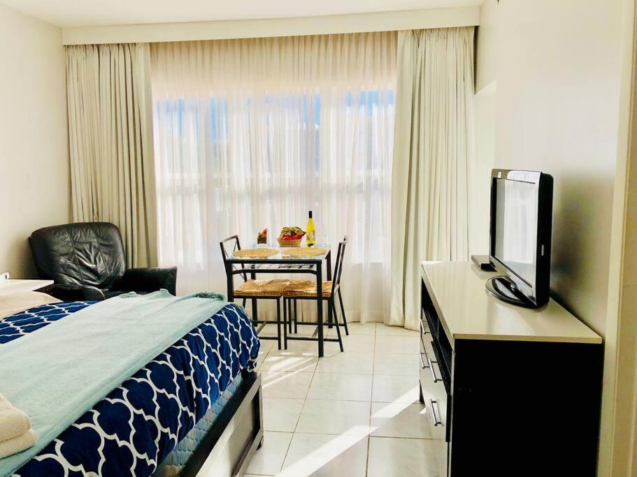 Apartment Right On The Beach! Miami Beach Esterno foto